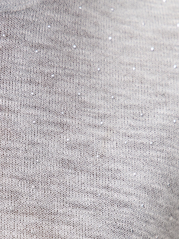 Джемпер из вискозного трикотажа со стразами