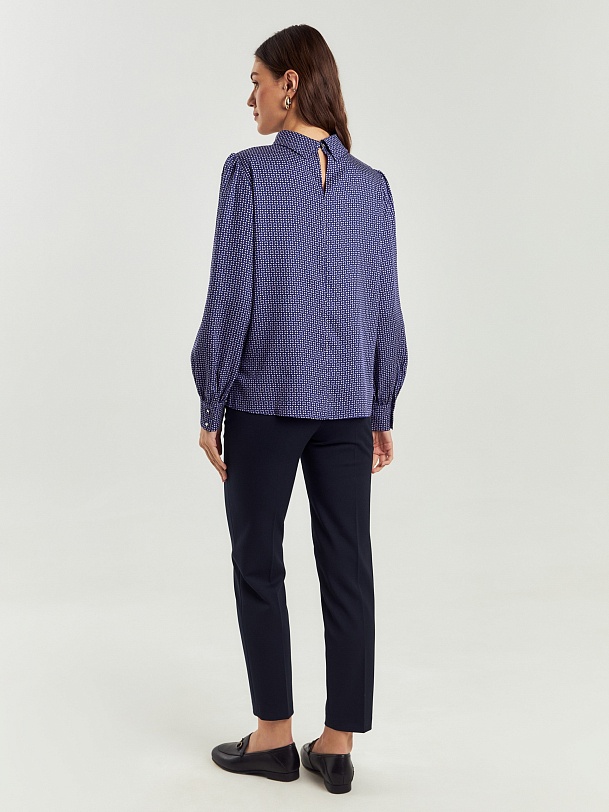 Прямая блуза с воротником-стойкой из 100% тенселя