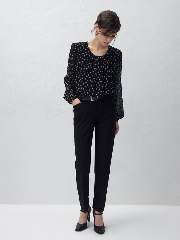 Базовые брюки со стрелками