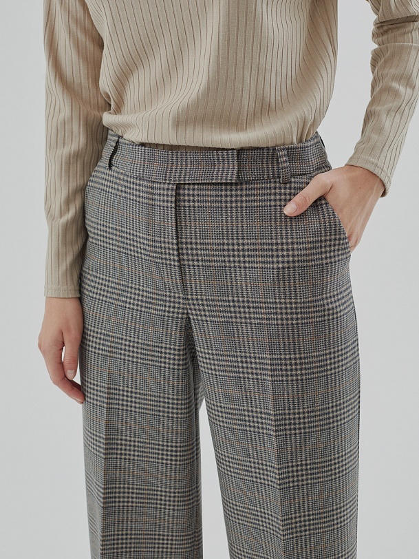 Классические прямые брюки