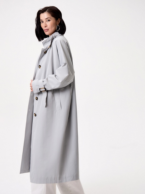Непромокаемый тренч с высоким воротником