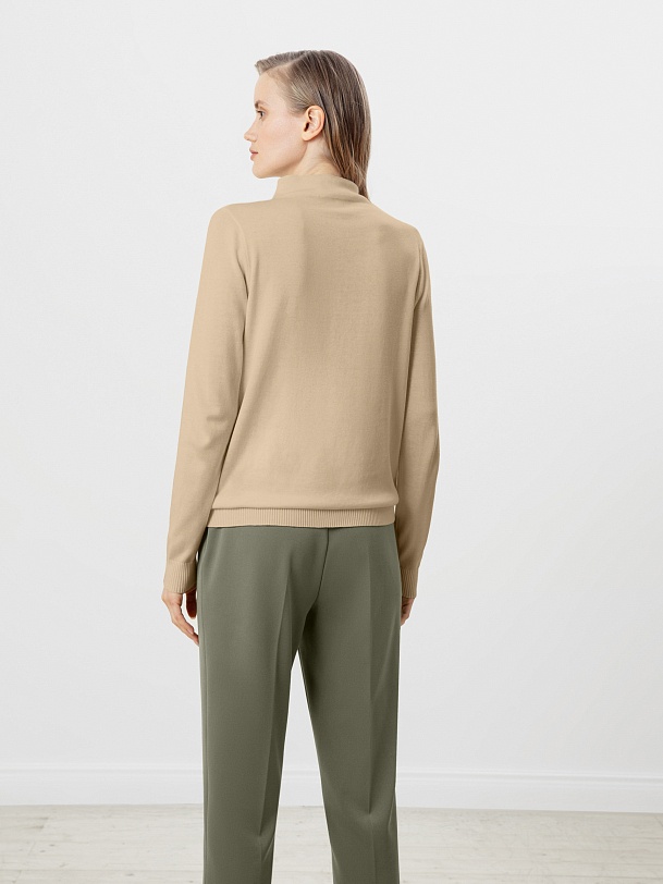 Тонкий свитер из вискозы и хлопка