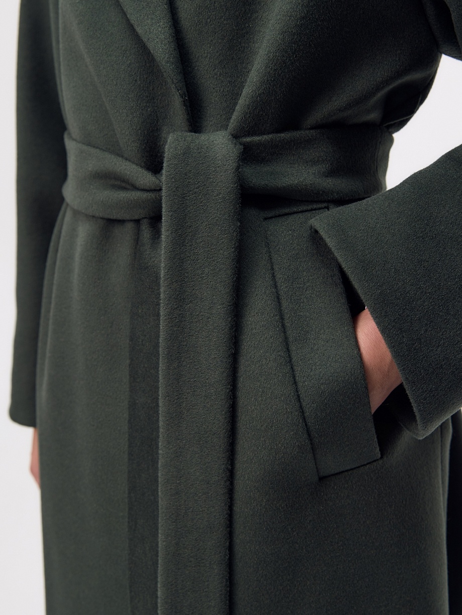 Пальто из шерсти с мембраной, утеплённой спинкой и съёмным капюшоном