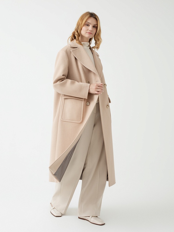 Шерстяное пальто с мембраной и утепленной спинкой