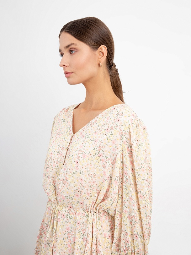 Женственное платье из шифона