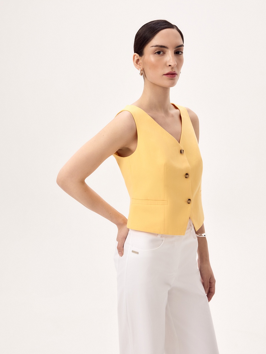 Жилет укороченный из хлопка и льна