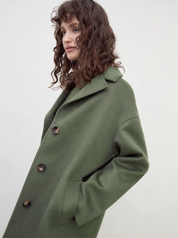 Шерстяное демисезонное пальто с мембраной