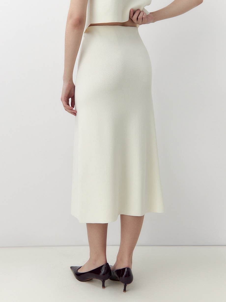 Вязаная юбка-трапеция из смесовой вискозы