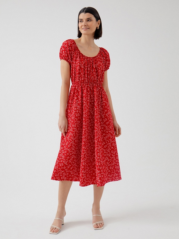 Яркое платье с растительным принтом и резинкой на талии