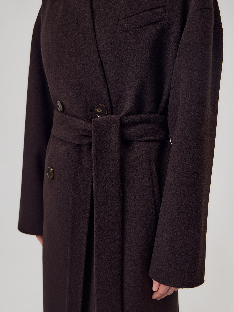 Пальто из шерсти с мембраной и утеплённой спинкой