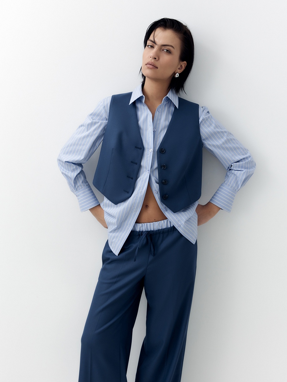 Укороченный жилет из костюмной ткани