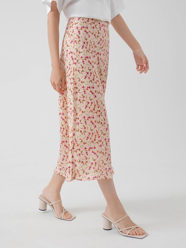 Романтичная юбка-трапеция из 100% вискозы