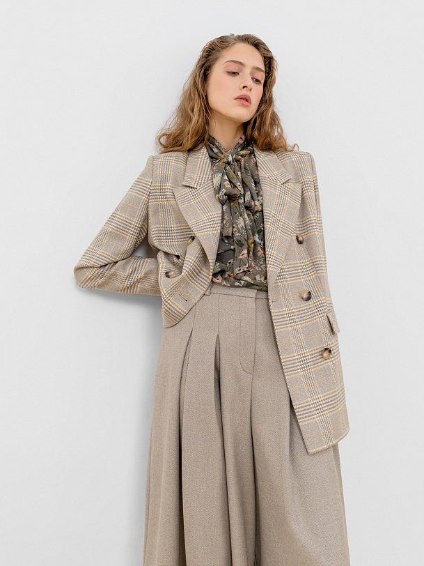 Двубортный жакет в клетку