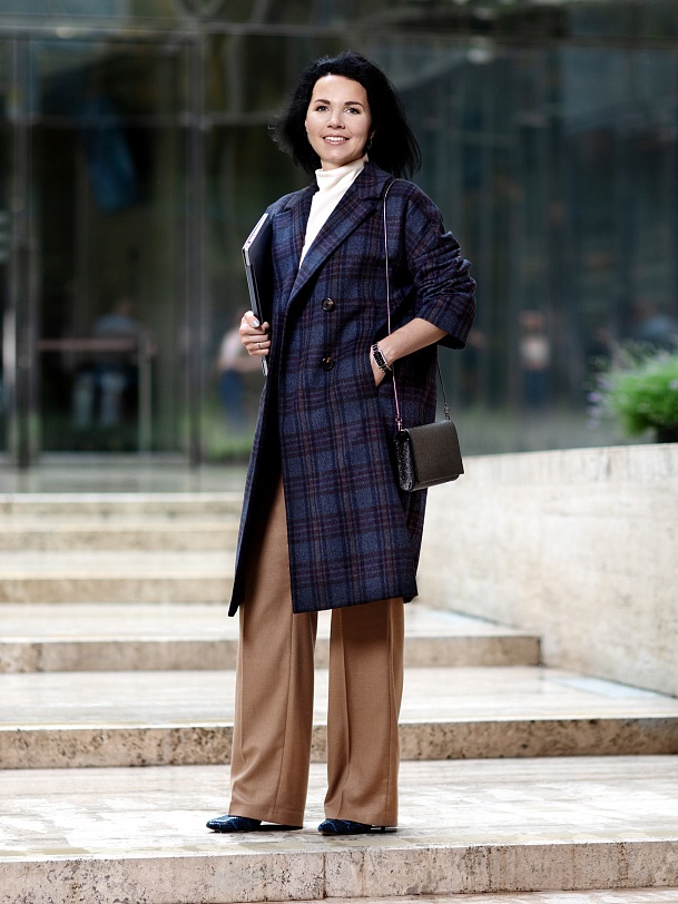 Брюки прямые классические со стрелками