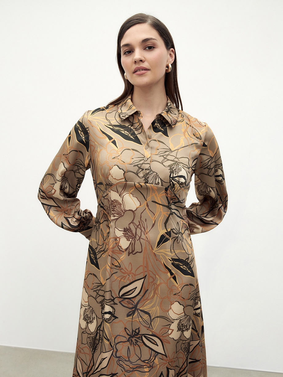Приталенное платье из плательной ткани с цветочным принтом