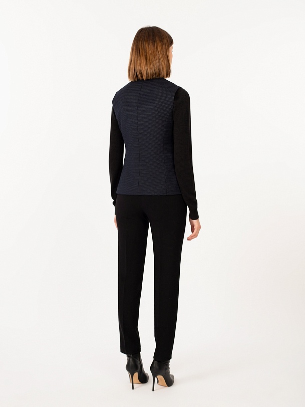 Жилет женский асимметричный