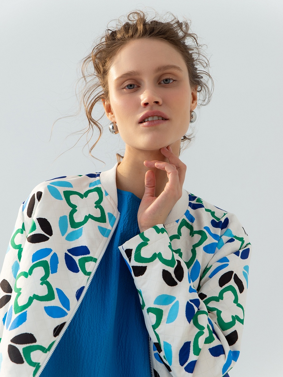 Стёганый жакет на молнии