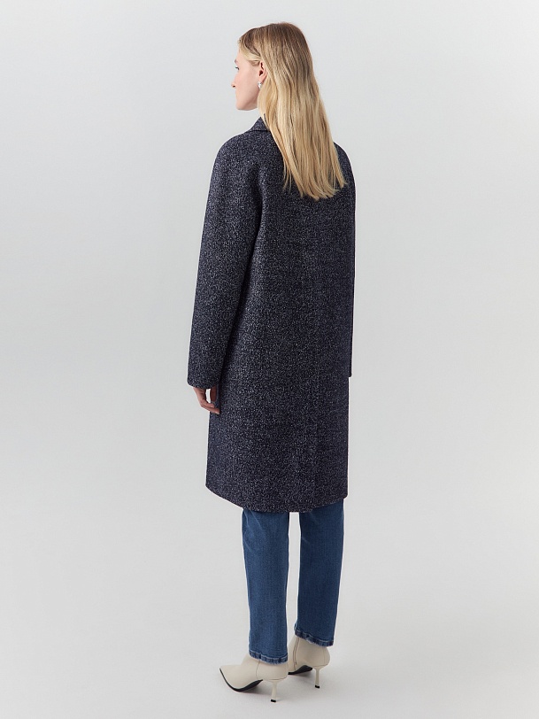 Шерстяное пальто с мембраной и утеплённой спинкой