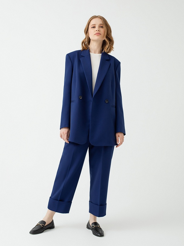 Двубортный прямой жакет