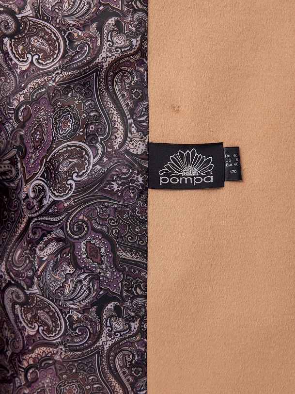 Шерстяное демисезонное полупальто с мембраной