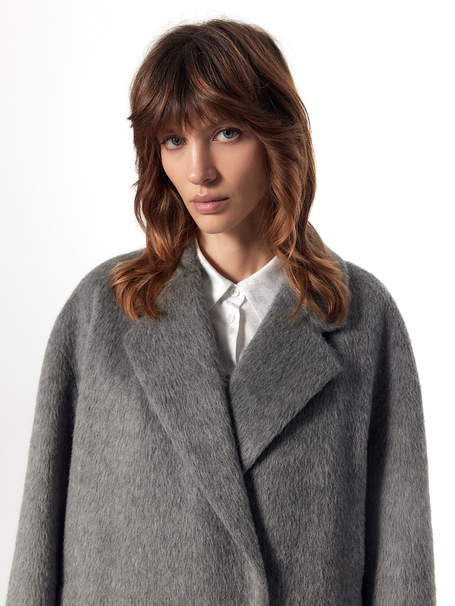 Пальто из шерсти Альпака с мембраной и утеплённой спинкой