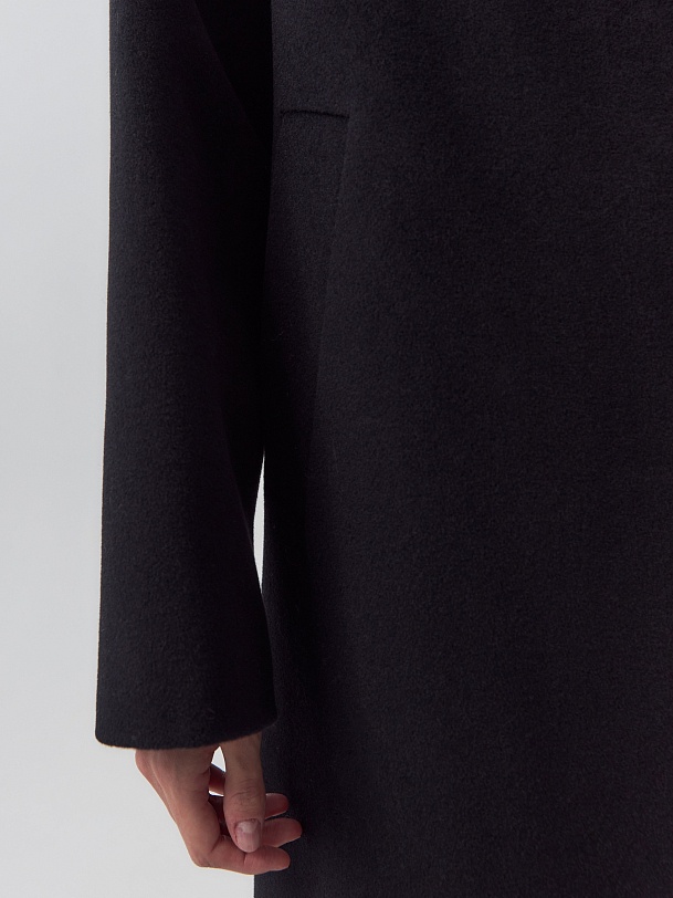 Пальто из 100% шерсти с мембраной и съёмным капюшоном