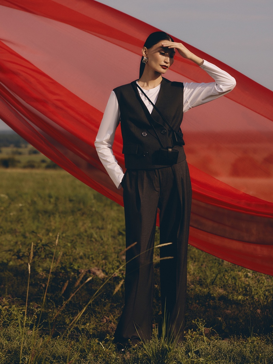 Брюки из костюмной ткани