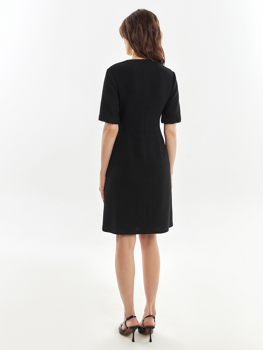 Приталенное платье из буклированной хлопковой ткани