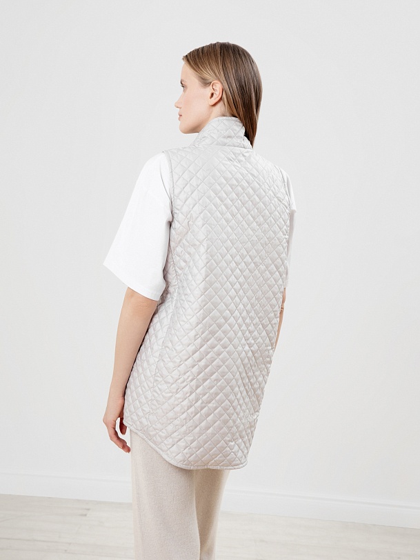 Жилет стеганый на молнии