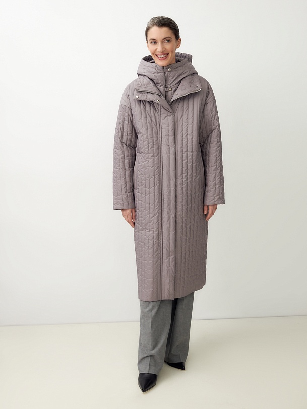 Зимнее стеганое пальто с мембраной и съёмным капюшоном