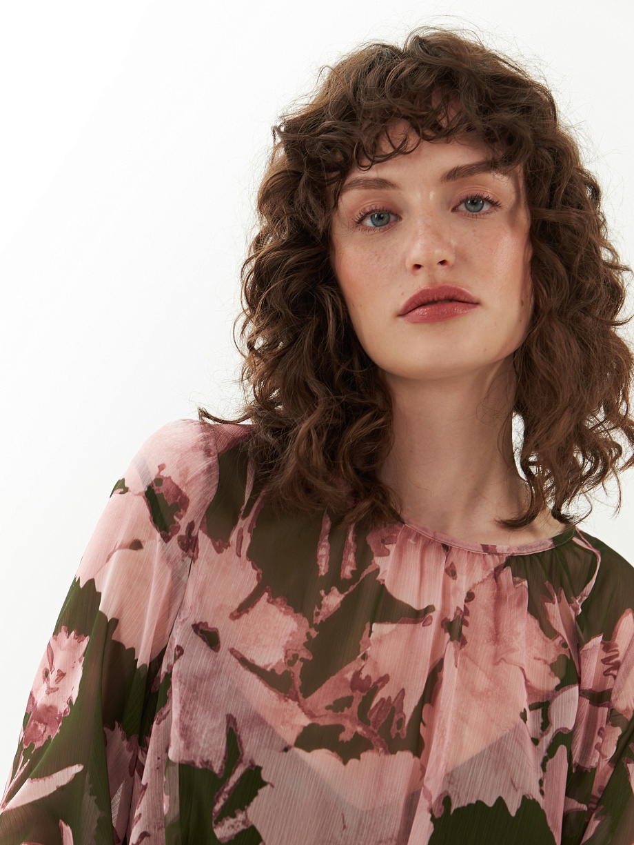 Свободная  блуза из принтованного шифона