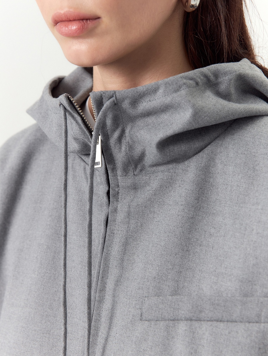 Жакет-бомбер на молнии