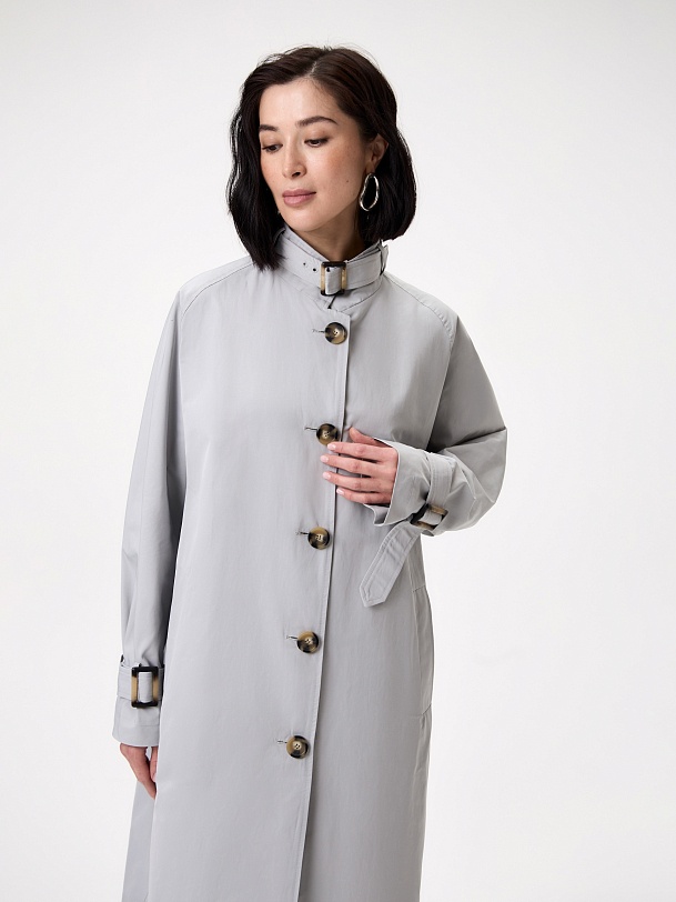 Непромокаемый тренч с высоким воротником