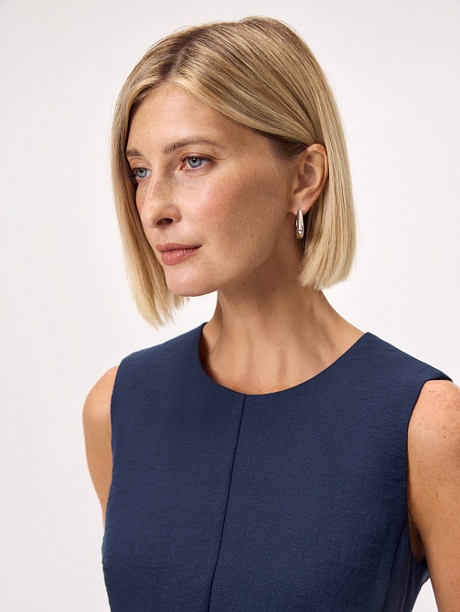 Платье миди с высоким разрезом