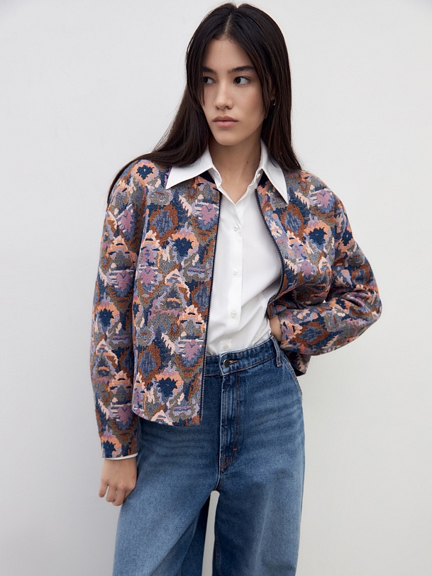 Стильный жаккардовый жакет в этническом стиле