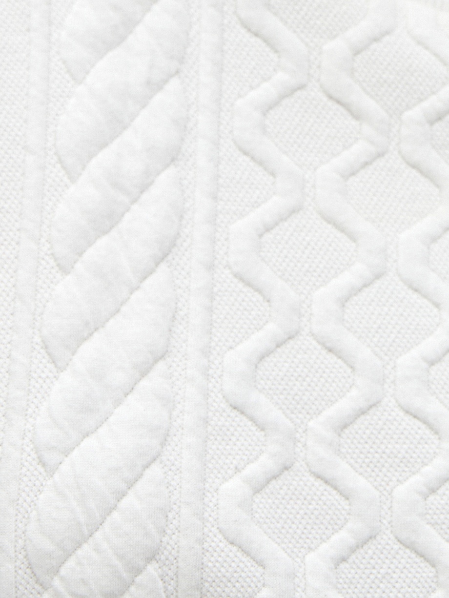 Трикотажный джемпер с косами