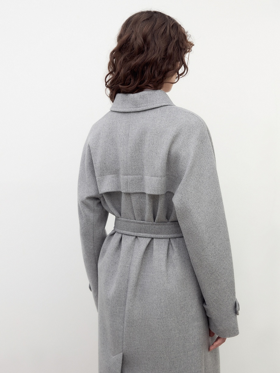 Шерстяное демисезонное пальто с мембраной