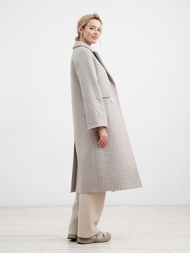 Шерстяное пальто с мембраной в клетку