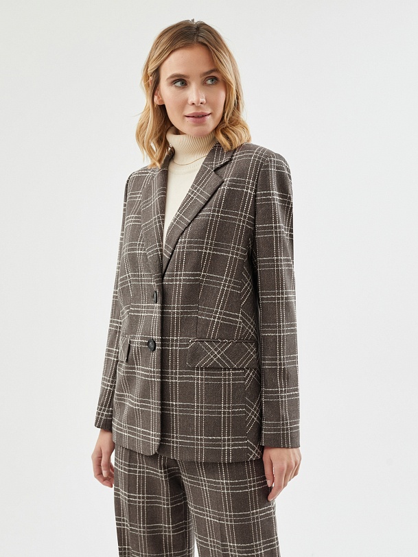 Классический жакет из фактурной ткани в клетку