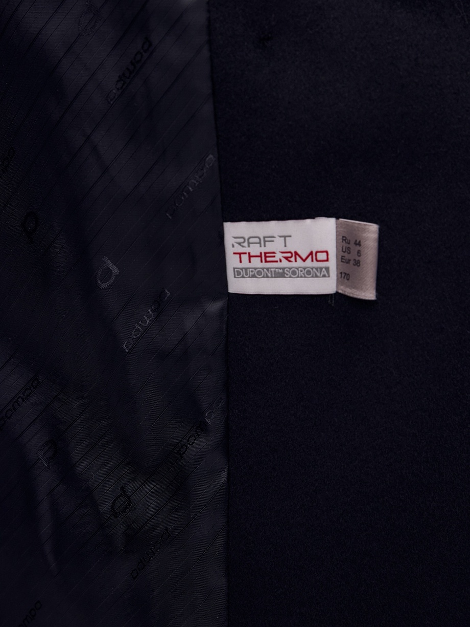 Пальто из шерсти с мембраной и утеплённой спинкой