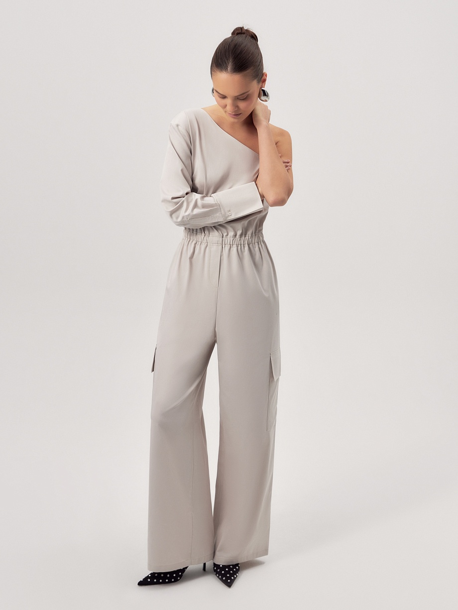 Комбинезон с открытым плечом