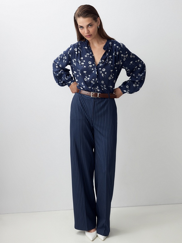 Блуза из вискозы с цветочным принтом