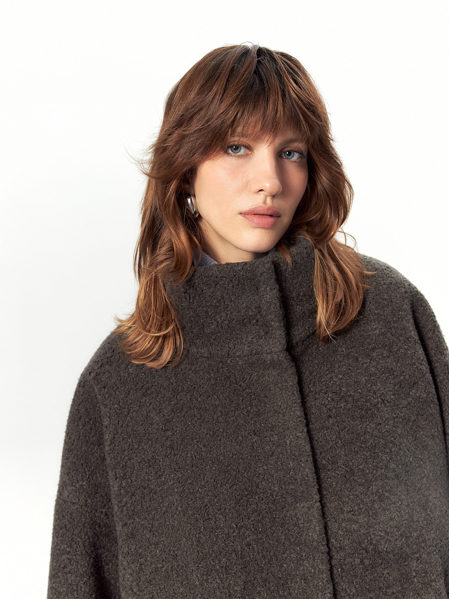 Укороченная экошуба с утеплителем и мембраной