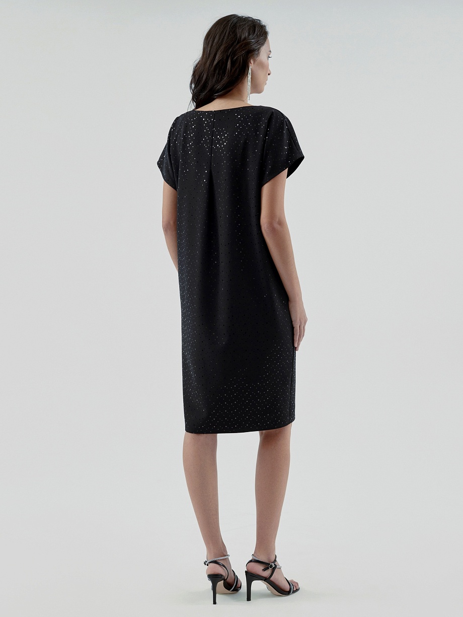 Платье-кокон с коротким рукавом