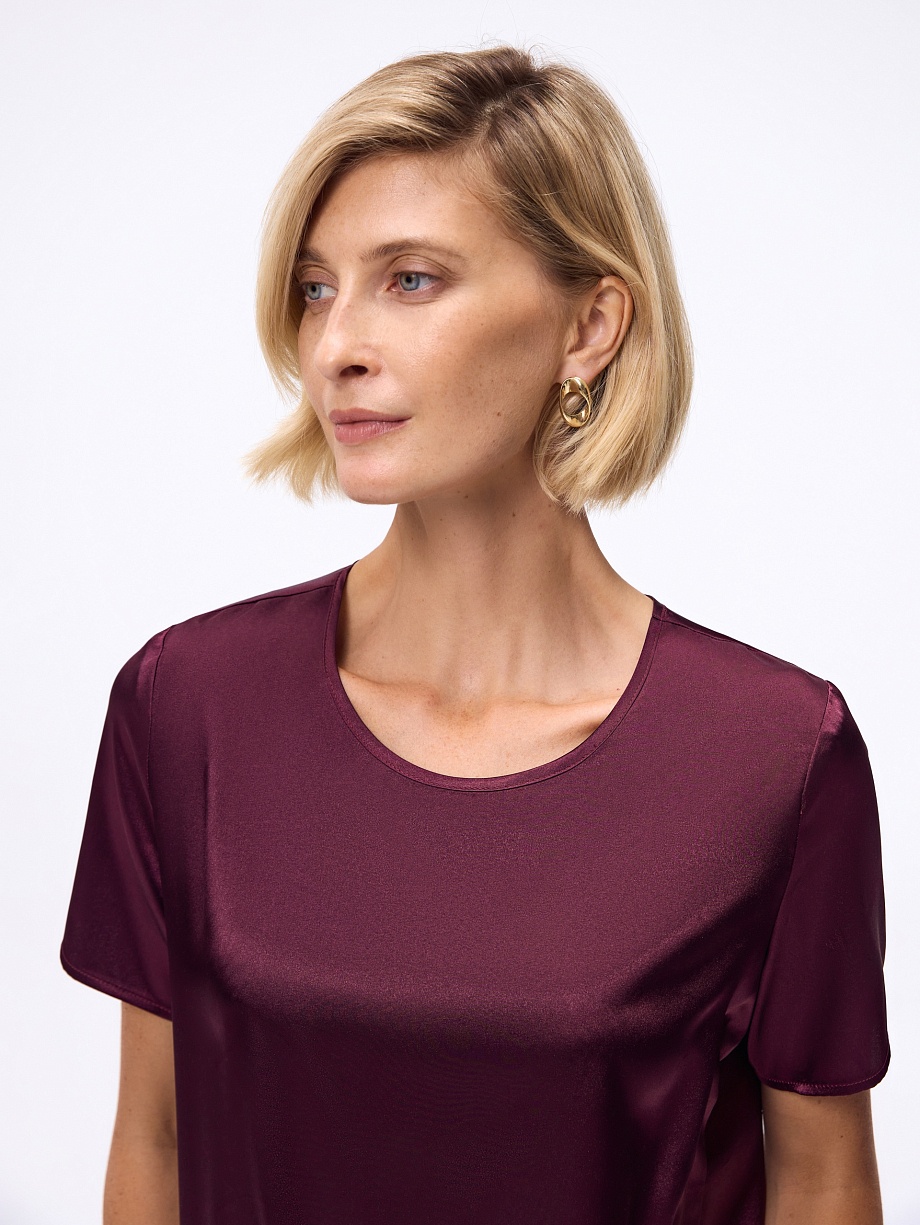 Блуза из атласа