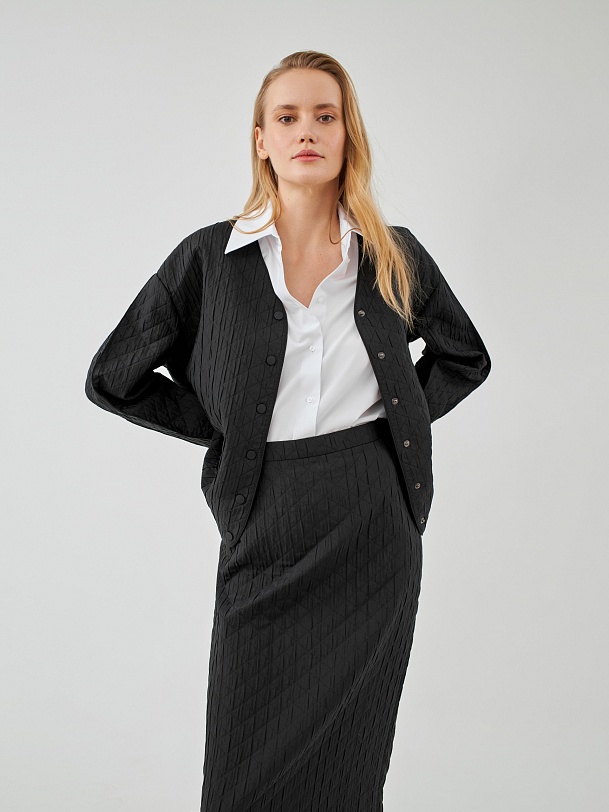  Свободный стеганый жакет на кнопках