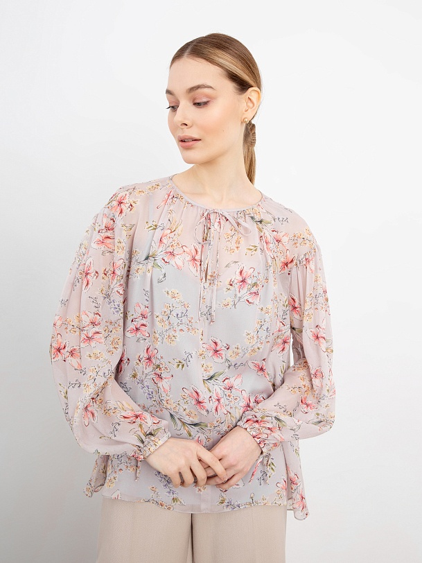 Блузка свободная с длинным рукавом