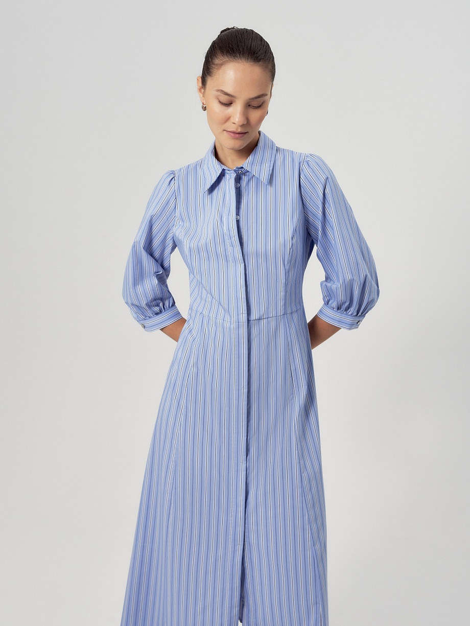 Приталенное платье-рубашка