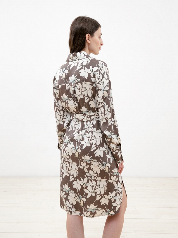 Платье-рубашка с поясом