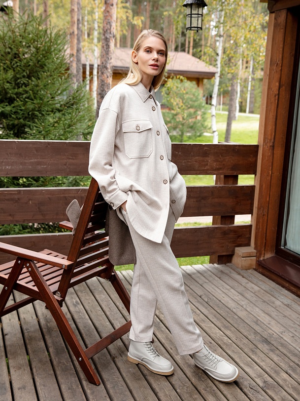 Жакет-рубашка с накладными карманами